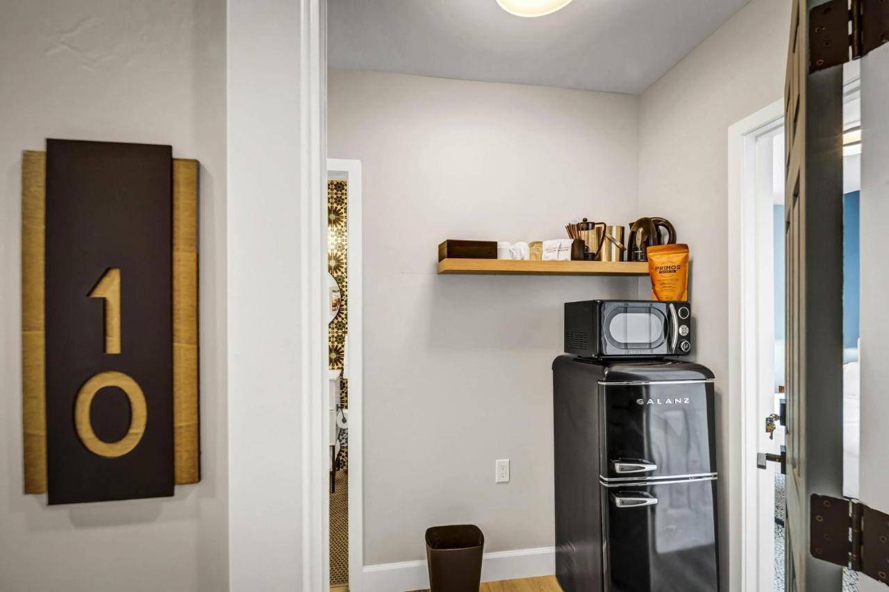 Two Bedroom-Queen In Master. Heart Of Downtown Vista Exterior photo