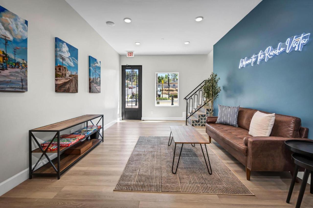 Two Bedroom-Queen In Master. Heart Of Downtown Vista Exterior photo