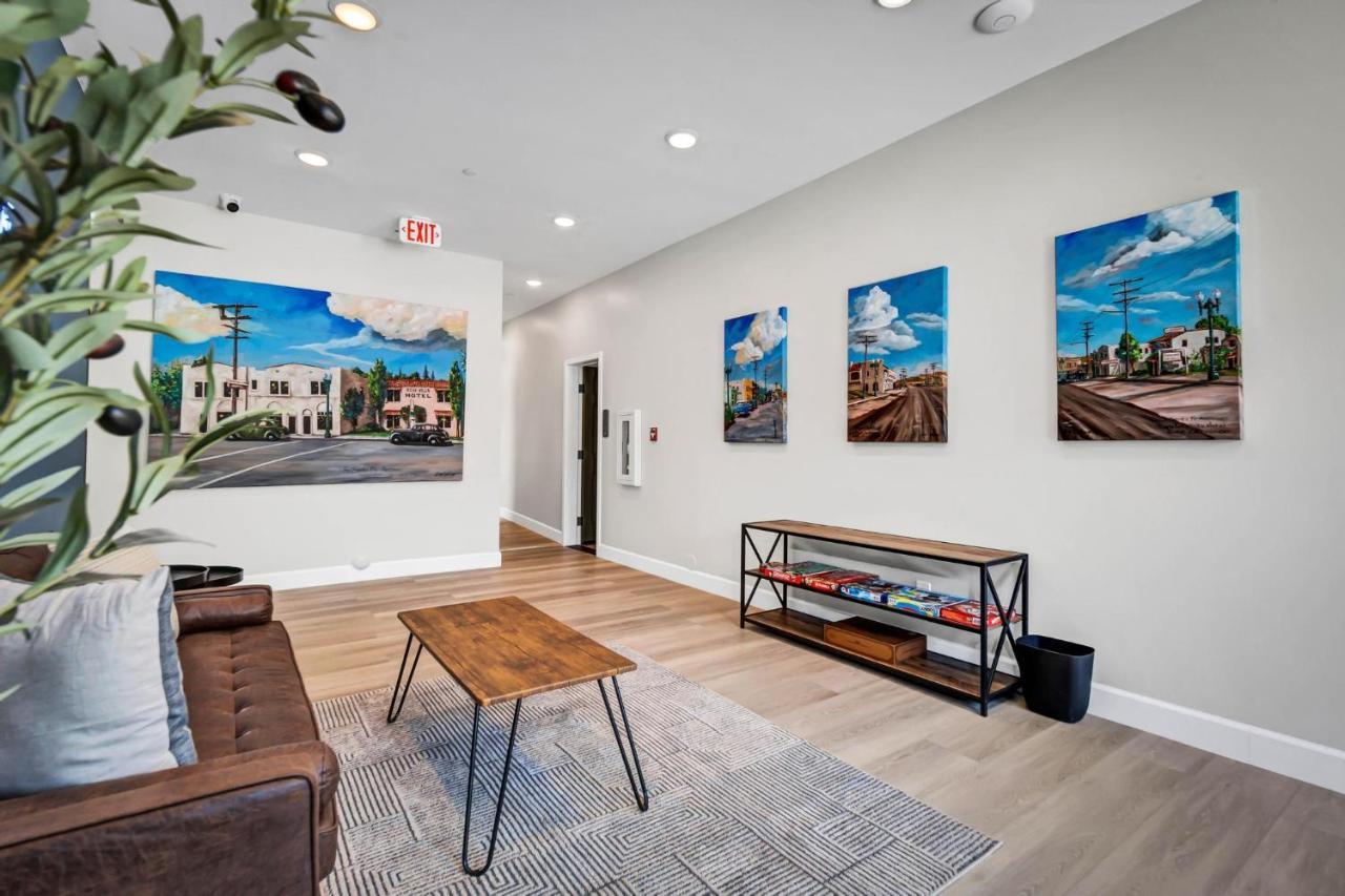 Two Bedroom-Queen In Master. Heart Of Downtown Vista Exterior photo